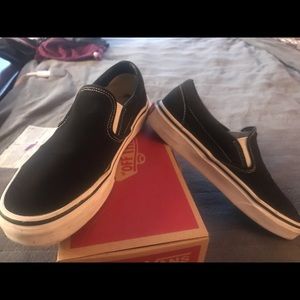 BlackSlip on Vans